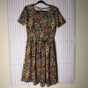 Lularoe Amelia dress with pockets Short sleeve Paisley Print Size L